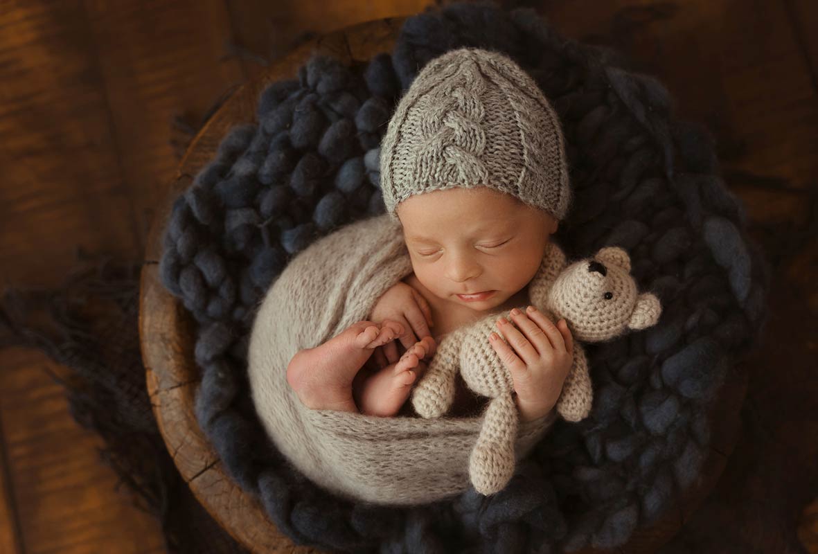 Newbornshooting mit der Babyfotografin Anne Deml München -  Neugeborenenshooting