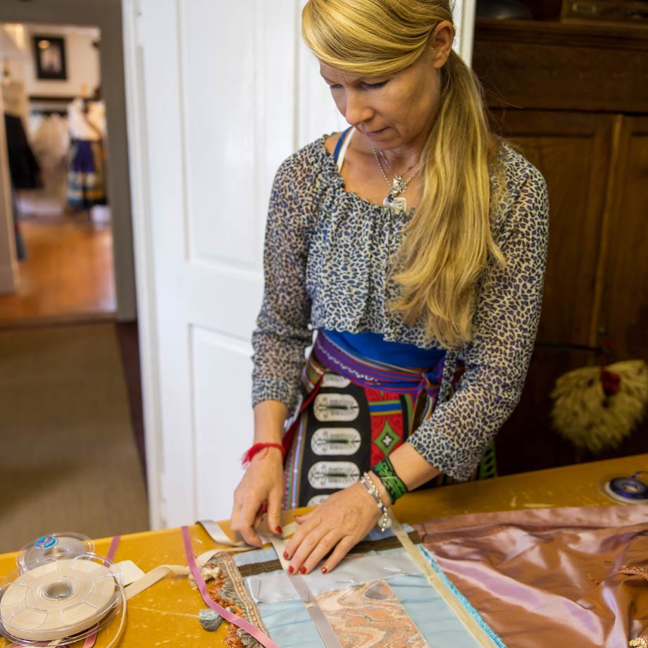 Designer Dirndl aus München von Michaela Keune – Designerdirndl