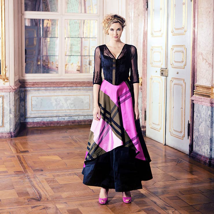 Dirndldesigner, Designerdirndl aus Pullach b. München