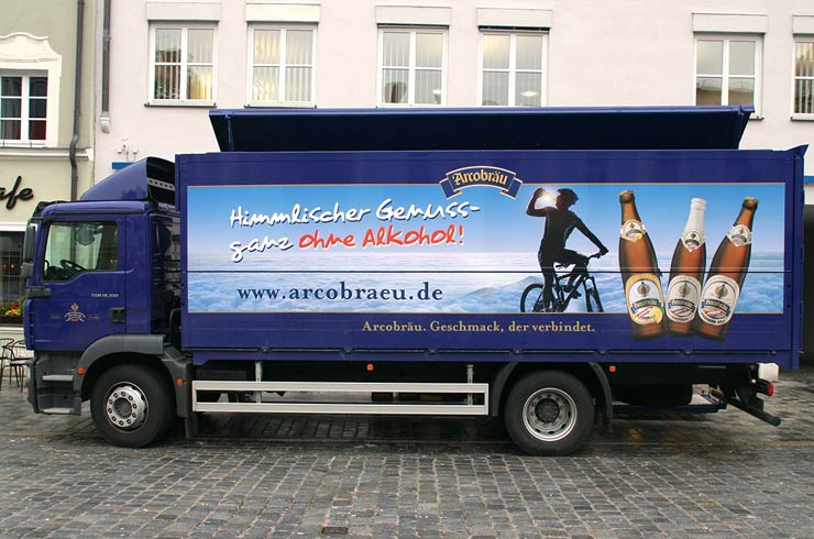  Fahrzeugbeschriftung für LKW von Signus Werbetechnik in Deggendorf für Regensburg, Straubing 