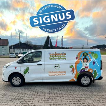 Fahrzeugbeschriftung Autobeschriftung in Regensburg · der Signus Werbetechnik