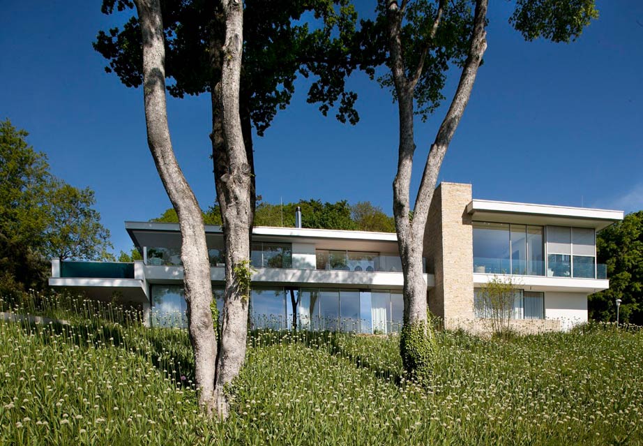 Exklusive moderne Villa im Raum München von Architekten Stephan Maria Lang 